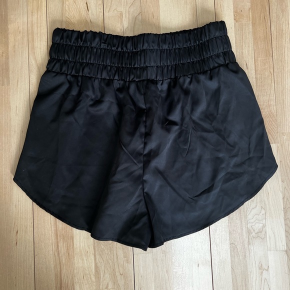 SHEIN. Active shorts. Black. Size L. - Picture 2 of 3